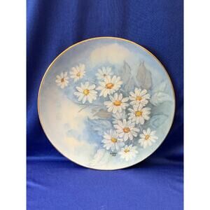 Hand Painted Plate with White Daisies Signed D Breed 1999